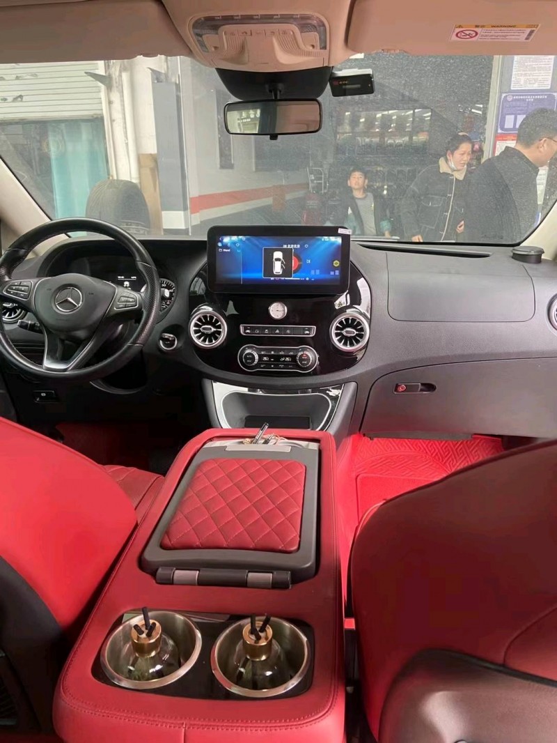 济南19年奔驰威霆6