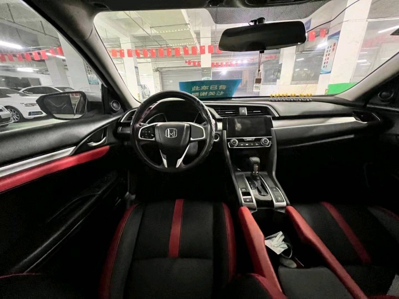 嘉兴18年本田思域5