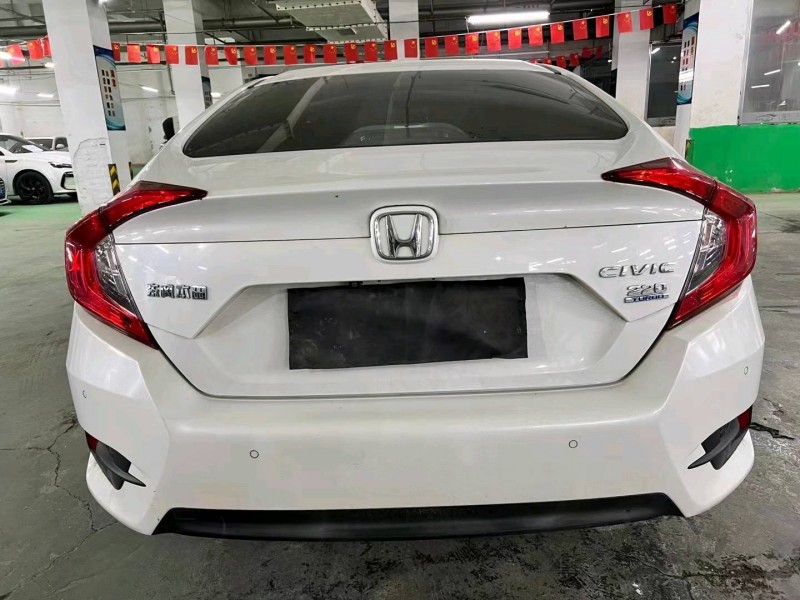 嘉兴18年本田思域8