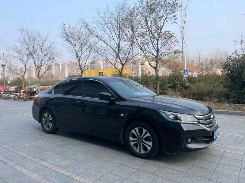 枣庄15年本田雅阁7