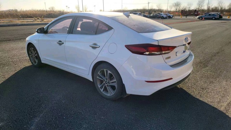 邯郸18年现代领动3