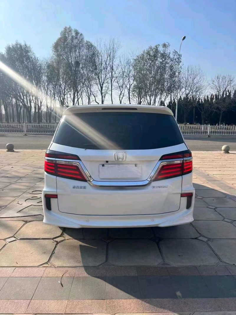 枣庄18年本田艾力绅6