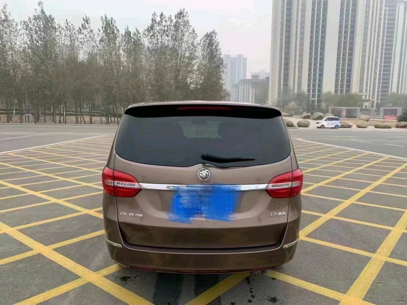 枣庄20年别克GL82