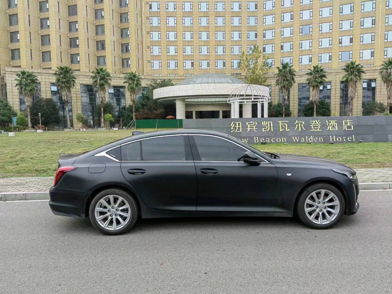 宜昌21年凯迪拉克CT56