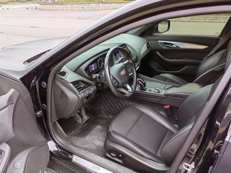 宜昌21年凯迪拉克CT57