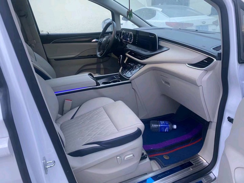 常州22年别克GL83