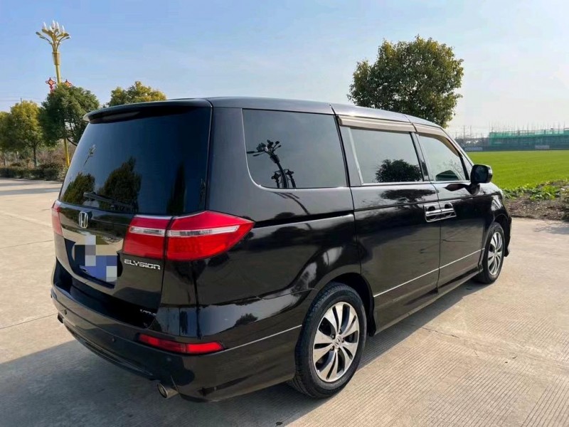 盐城15年本田艾力绅5