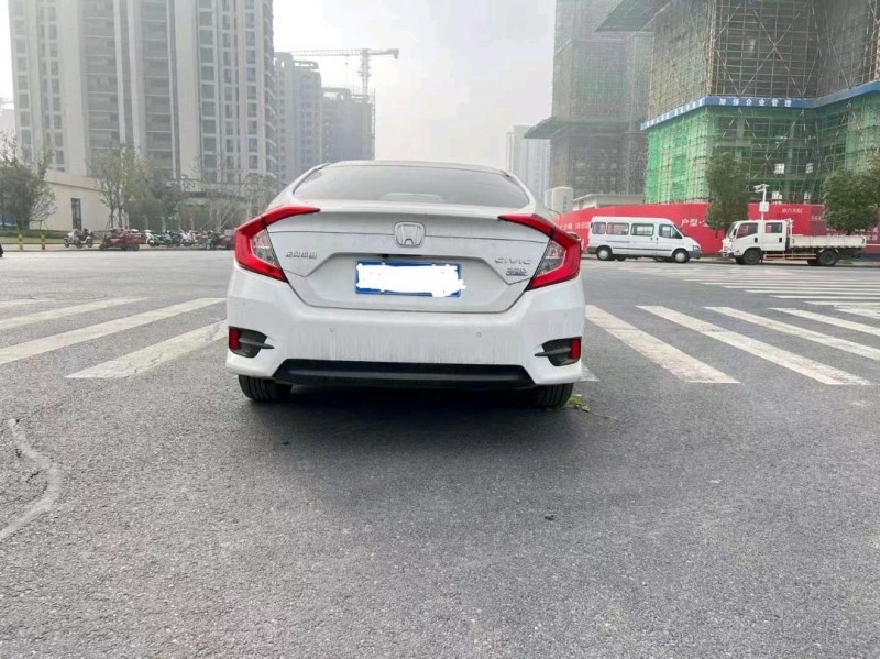 宜昌20年本田思域2