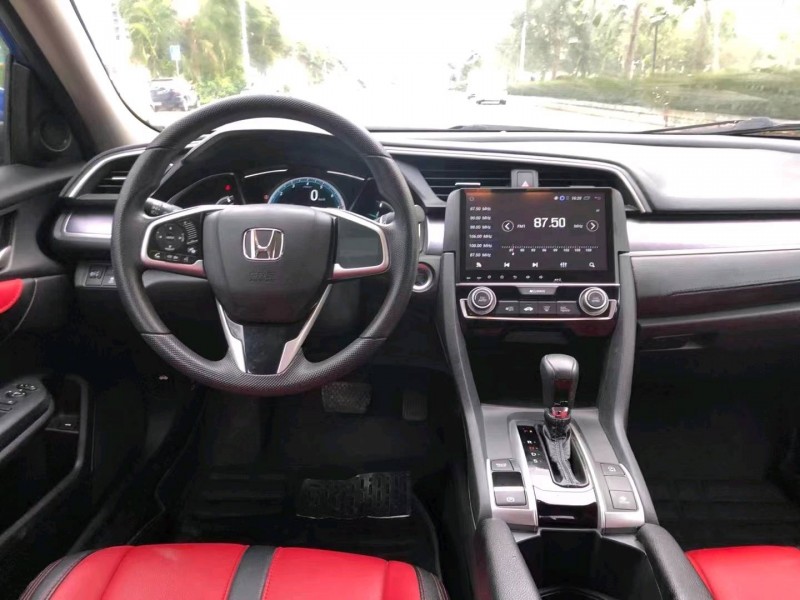 珠海16年本田思域5