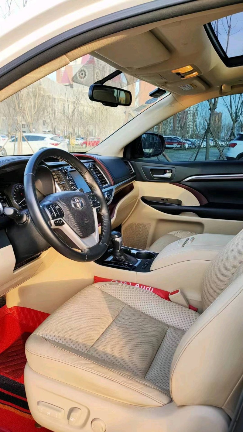 邯郸15年丰田汉兰达3