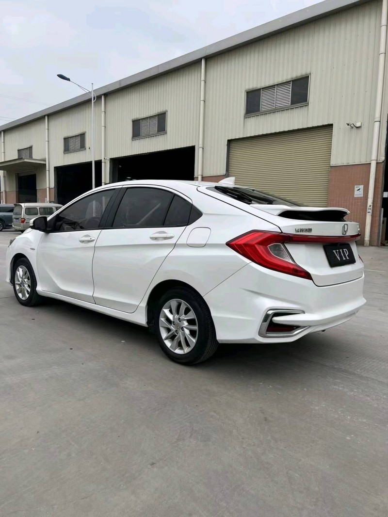 东莞17年本田竞瑞8