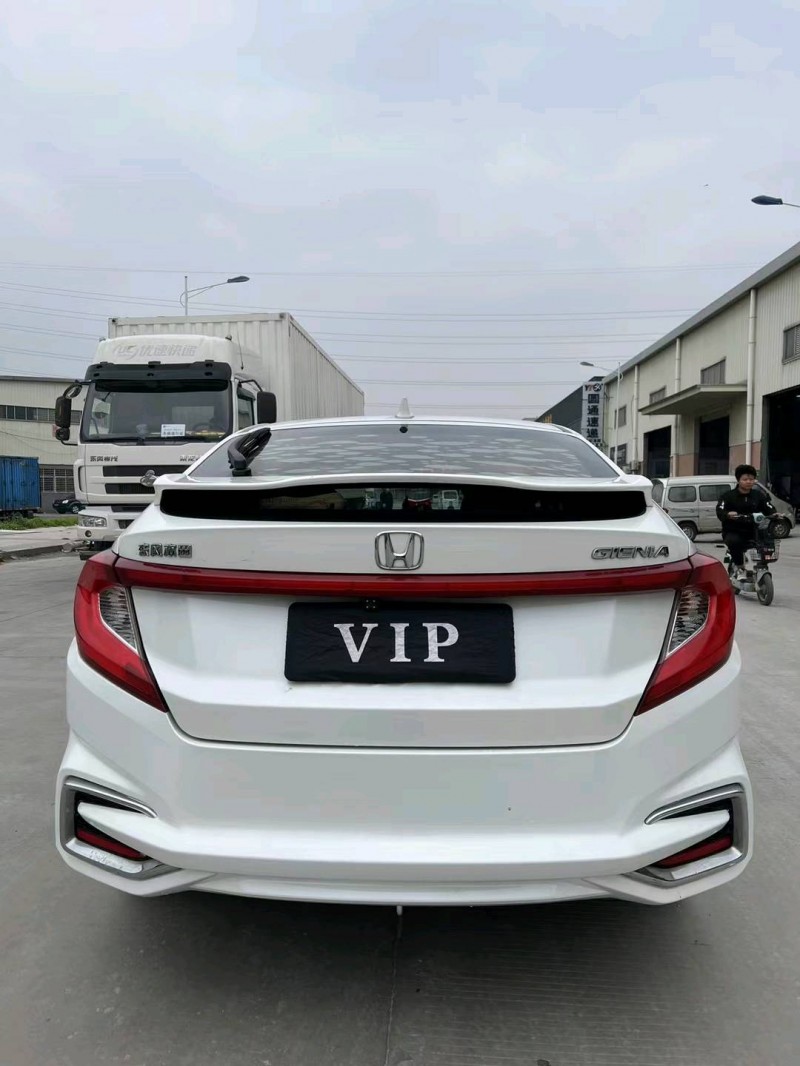 东莞17年本田竞瑞9