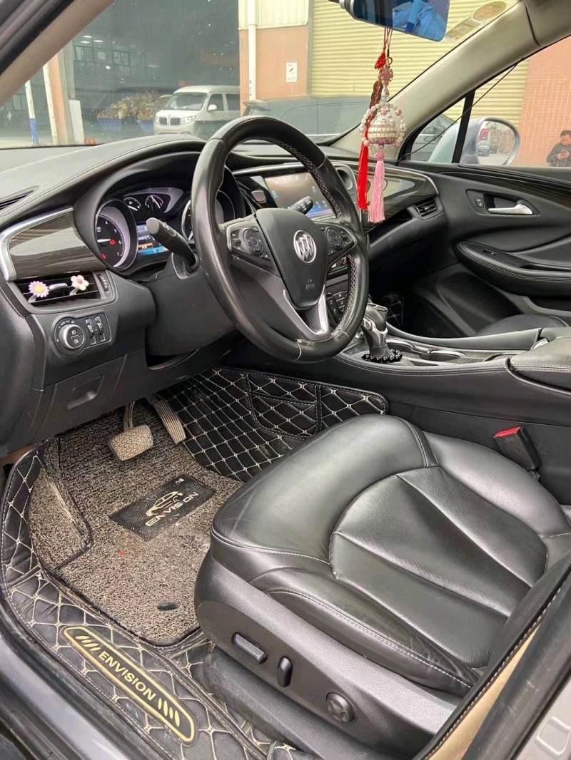 东莞18年别克昂科威4