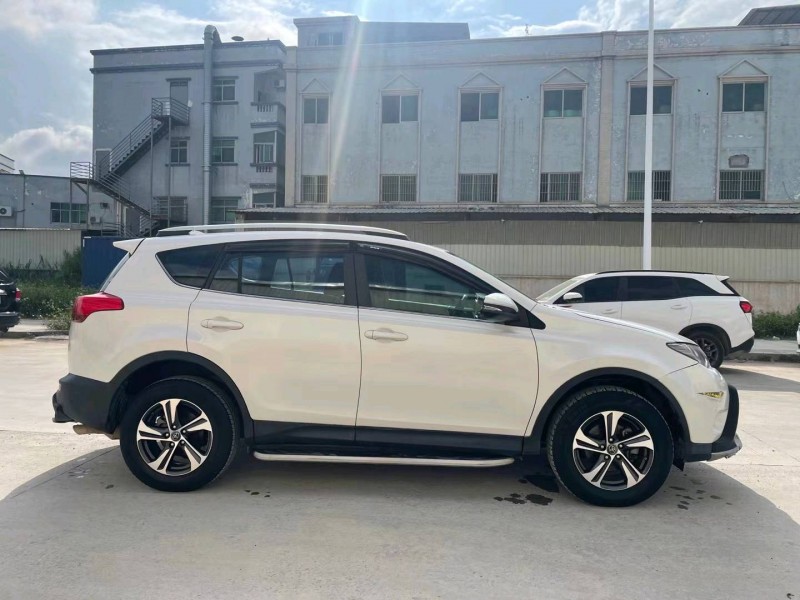 东莞16年丰田RAV4荣放7