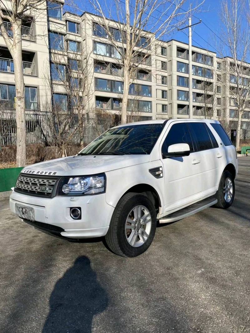沈阳14年路虎神行者3
