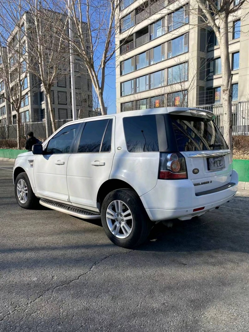 沈阳14年路虎神行者9