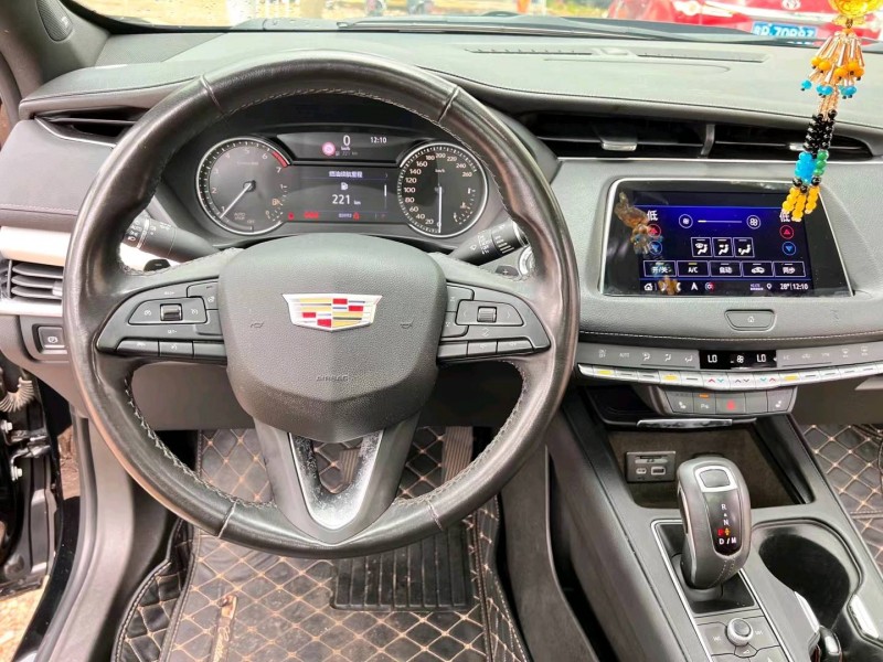 广州19年凯迪拉克XT45