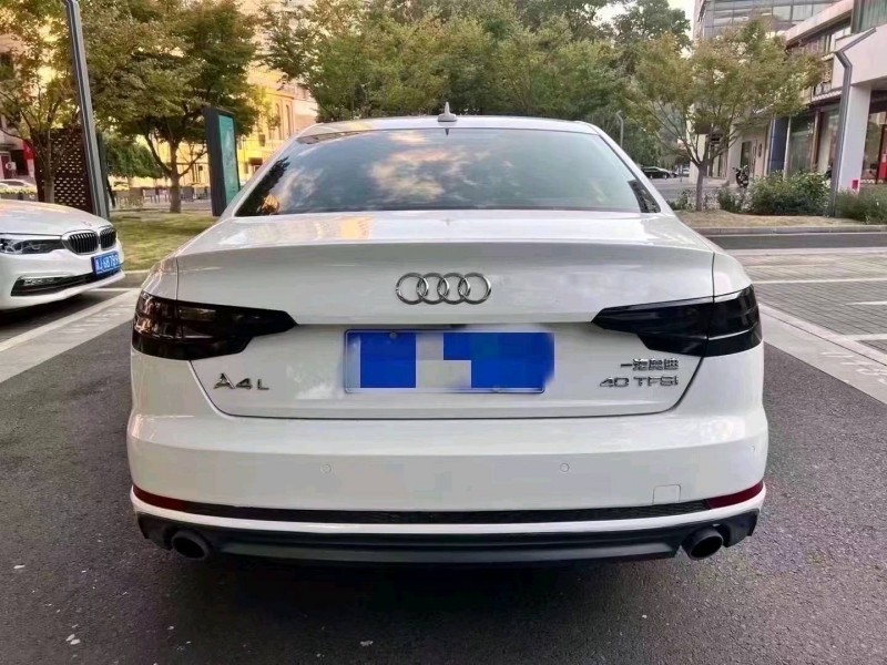 嘉兴18年奥迪A4L9