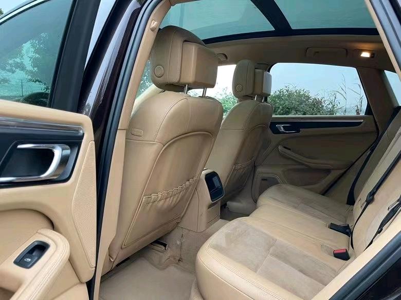 盐城15年保时捷Macan5