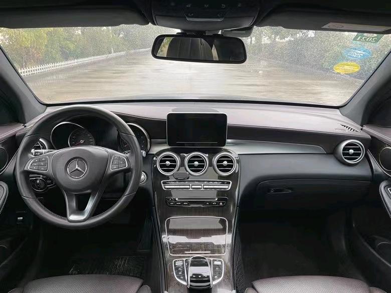 盐城19年奔驰GLC5