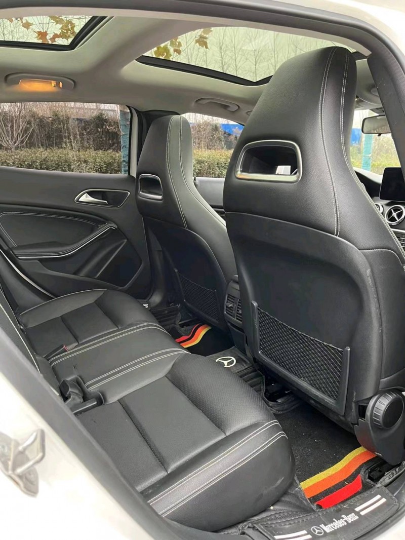 徐州18年奔驰GLA5