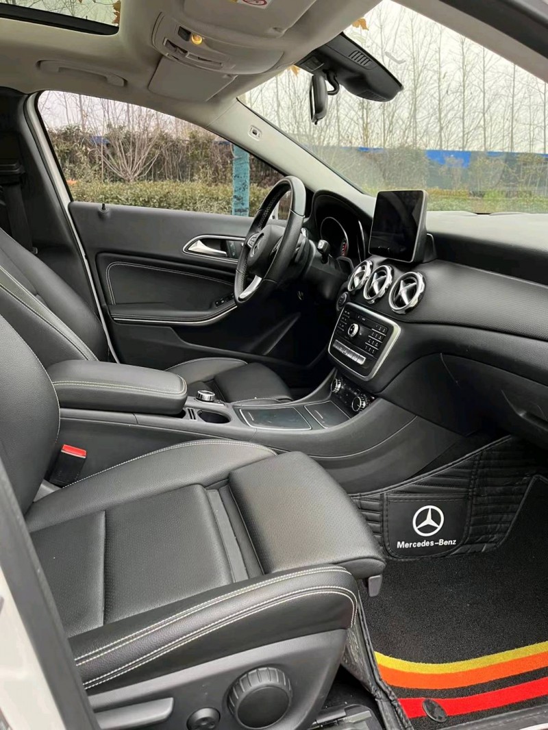 徐州18年奔驰GLA6