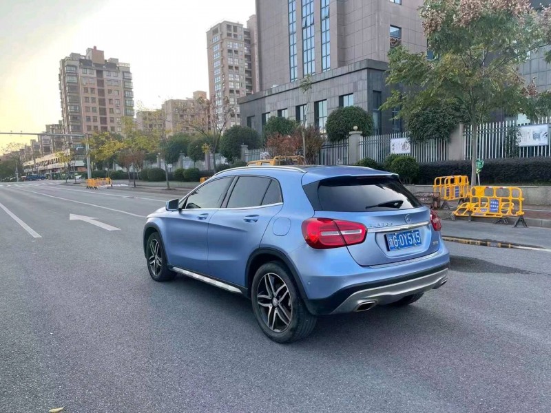 嘉兴16年奔驰CLA9