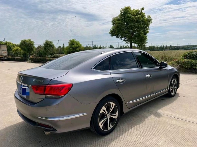 盐城15年本田思铂睿4