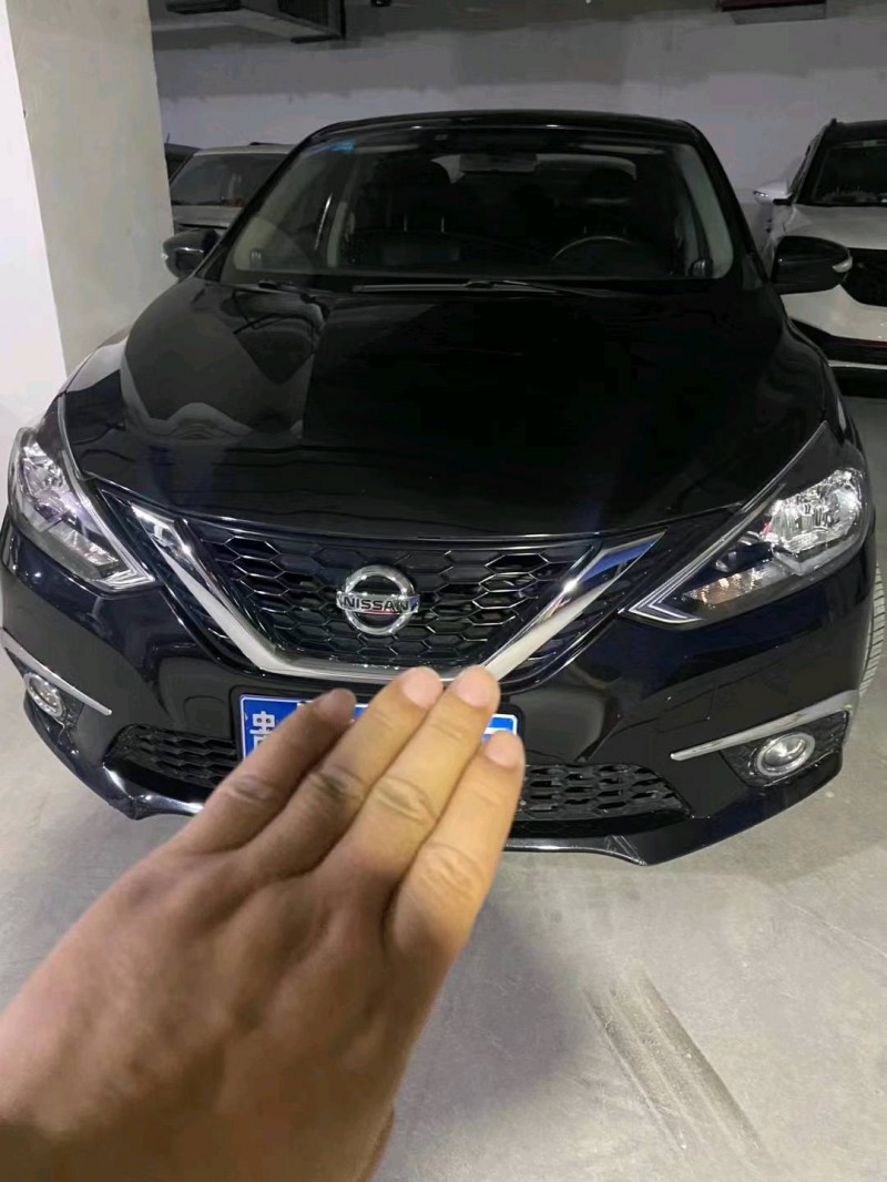 安順17年日產軒逸1
