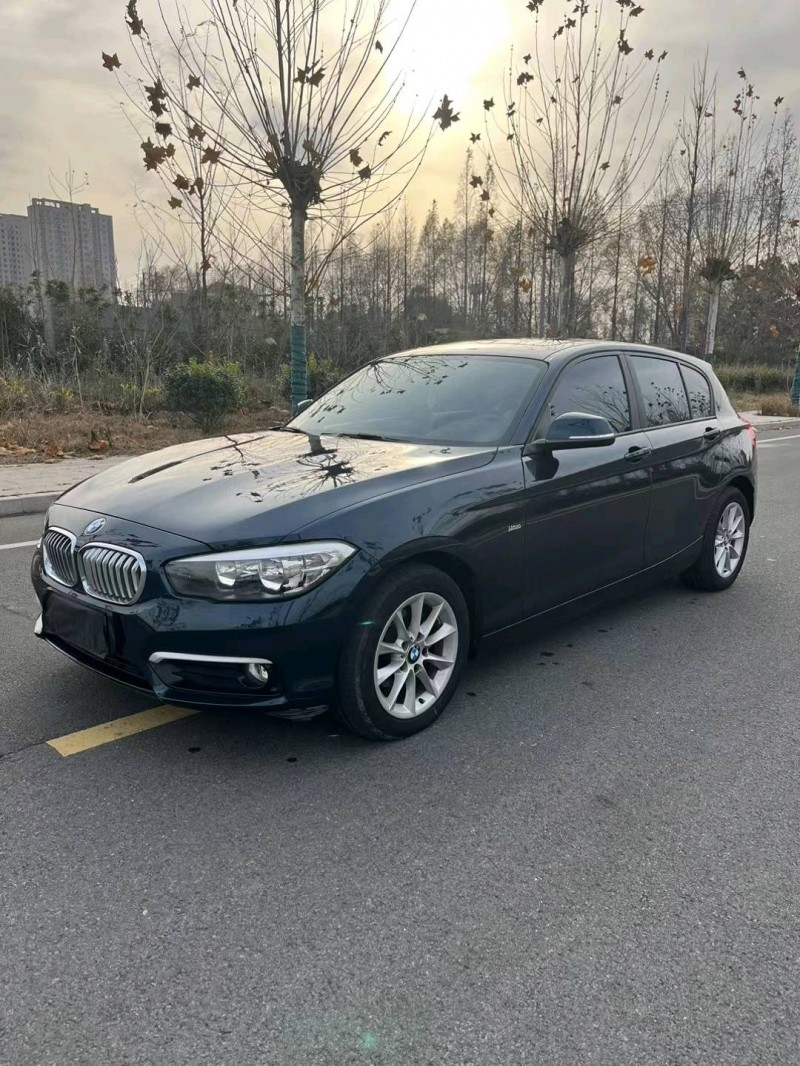 徐州17年宝马1系3