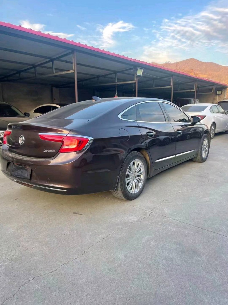 邯郸16年别克君越3