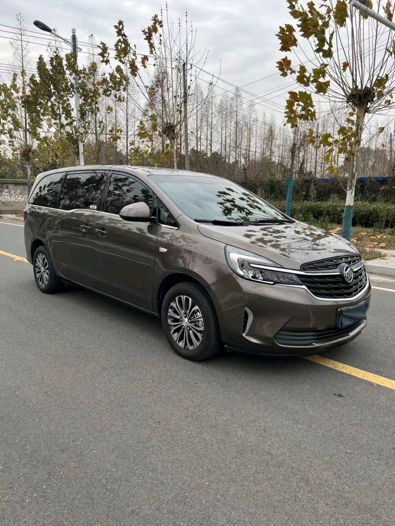 徐州22年别克GL87