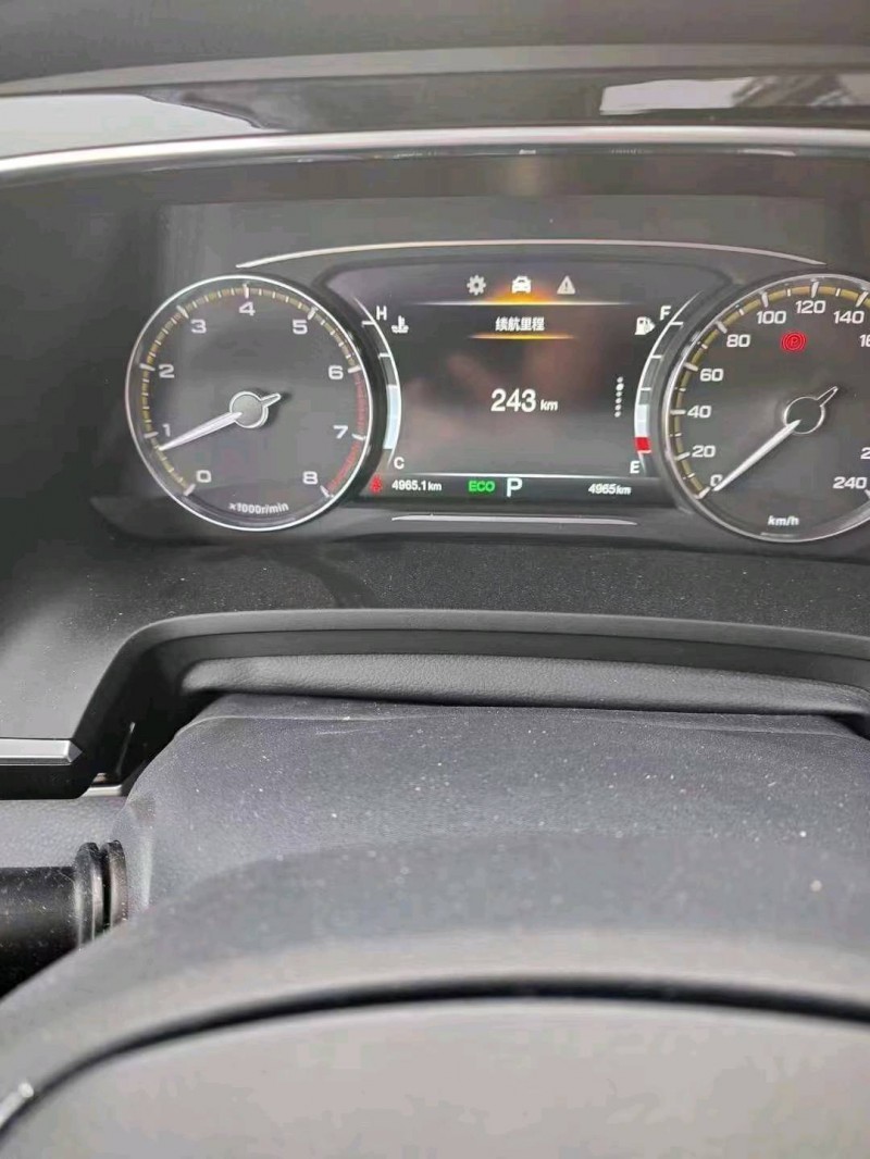 宜昌22年传祺M83