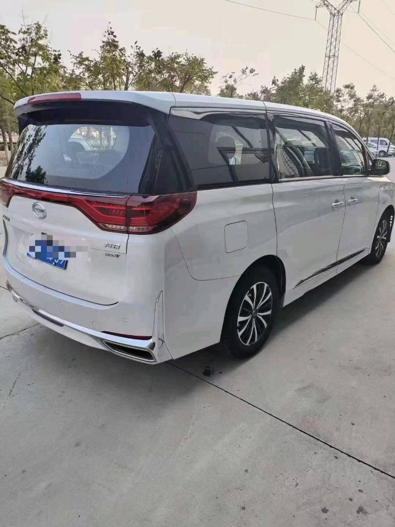 宜昌22年传祺M88