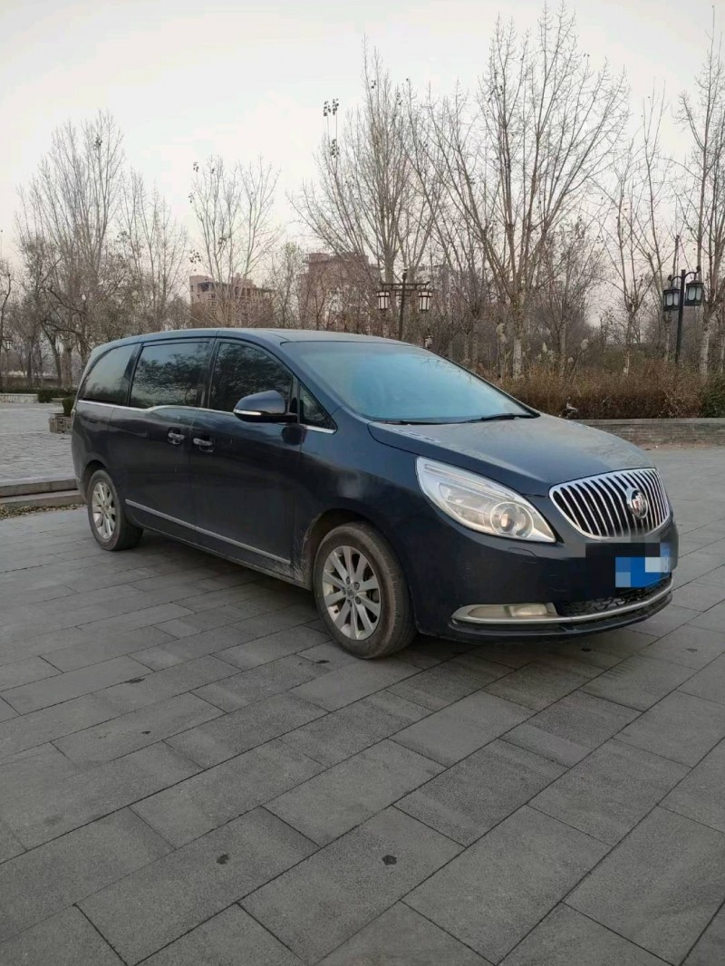 济南13年别克GL83