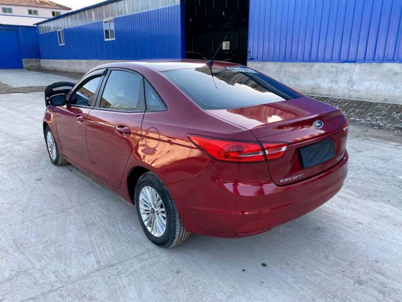 廊坊16年福特福睿斯8