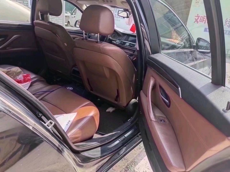 北京14年宝马5系8