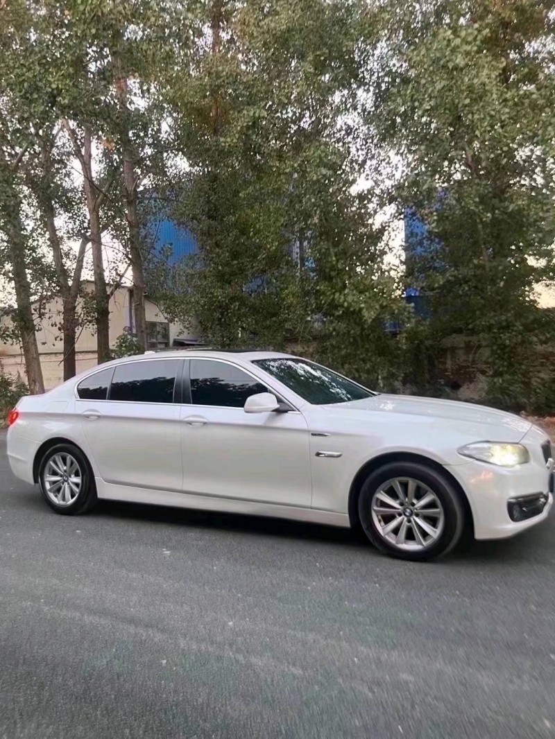 北京13年宝马5系3