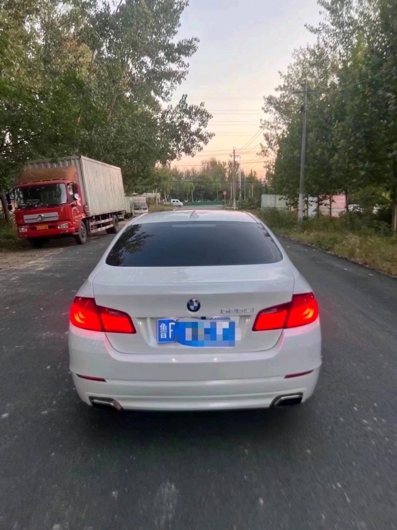 北京13年宝马5系5