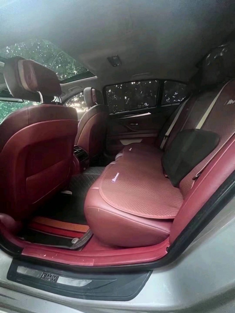 北京13年宝马5系7