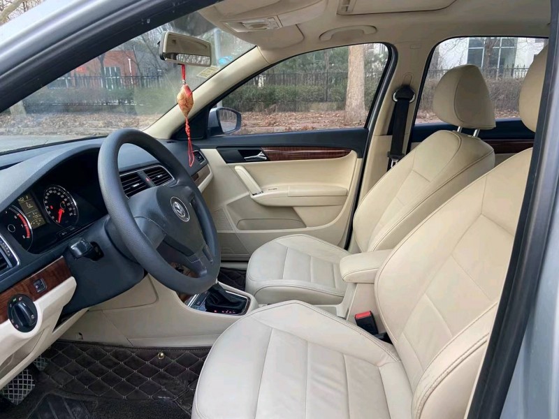 廊坊13年大众朗逸4