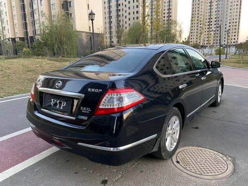 廊坊13年日产天籁8