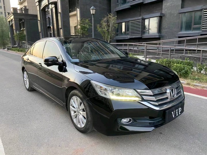 廊坊14年本田雅阁3