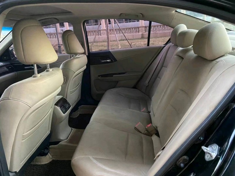 廊坊14年本田雅阁5