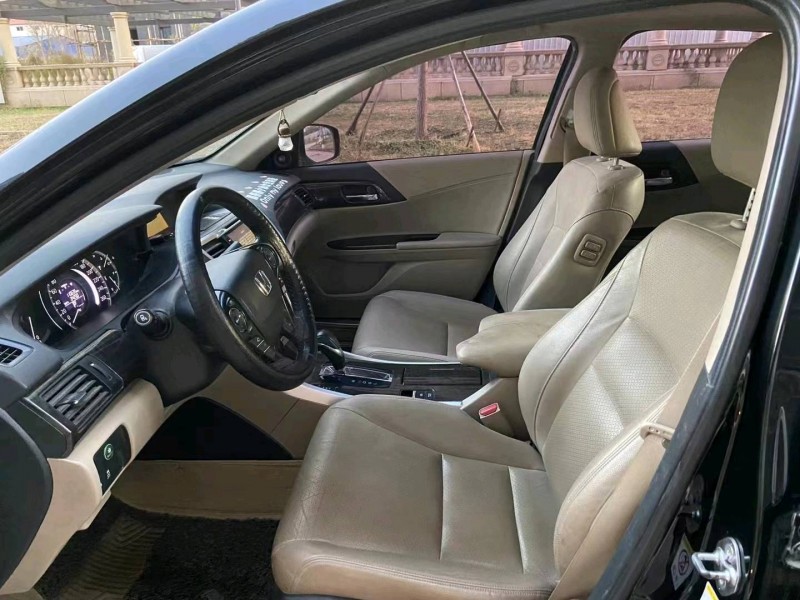 廊坊14年本田雅阁4