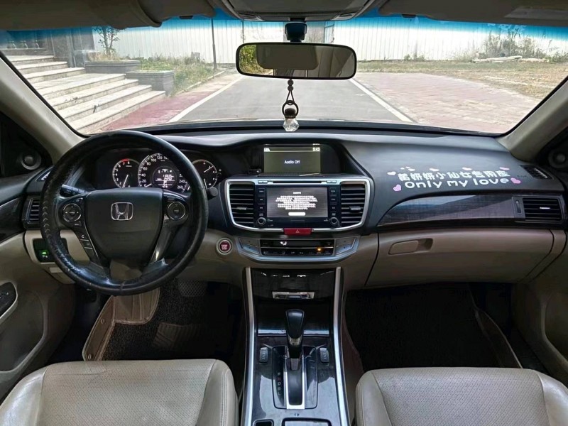 廊坊14年本田雅阁6