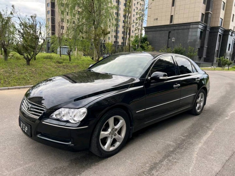 廊坊10年丰田锐志2