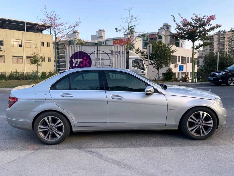广州10年奔驰C4