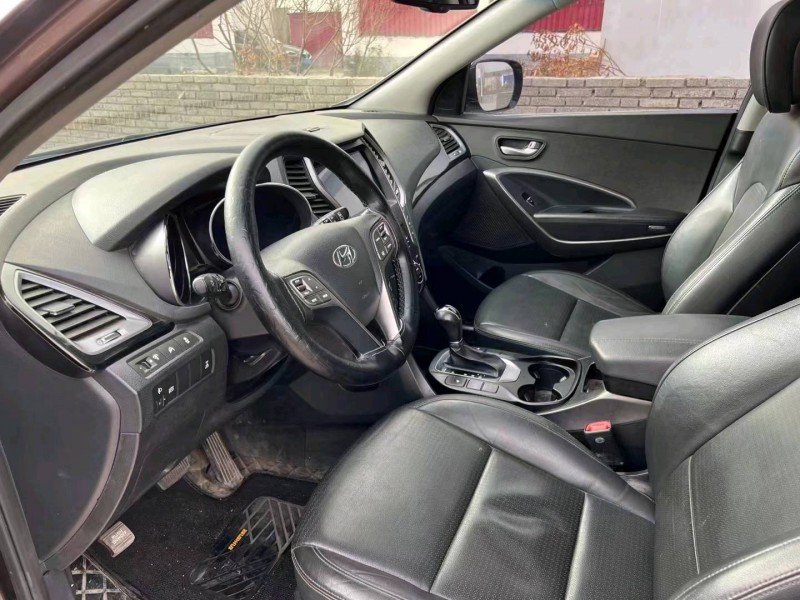 邯郸13年现代新胜达5