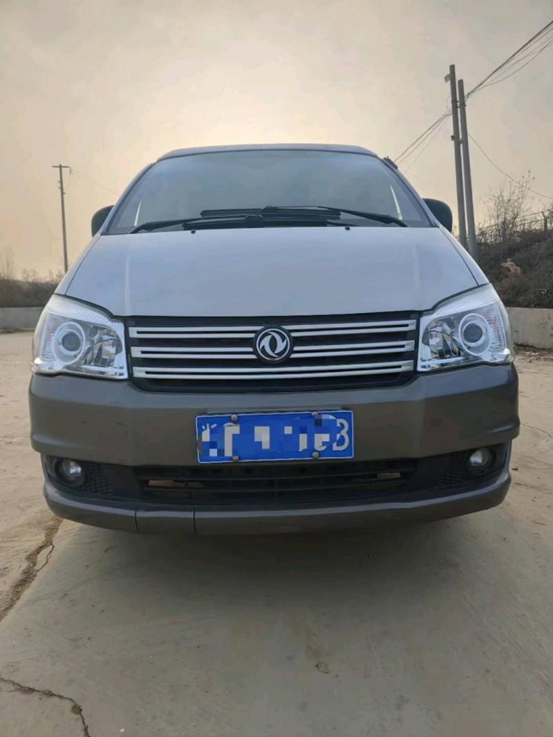 保定19年东风菱智1